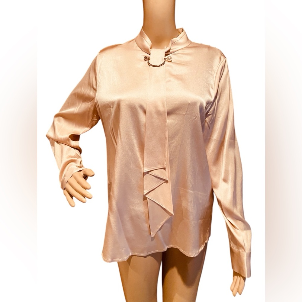Lily Silk blouse NWT Sizes M & L